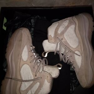 Yeezy Tan Mesh Boots